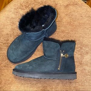 UGG Mini Bailey 7